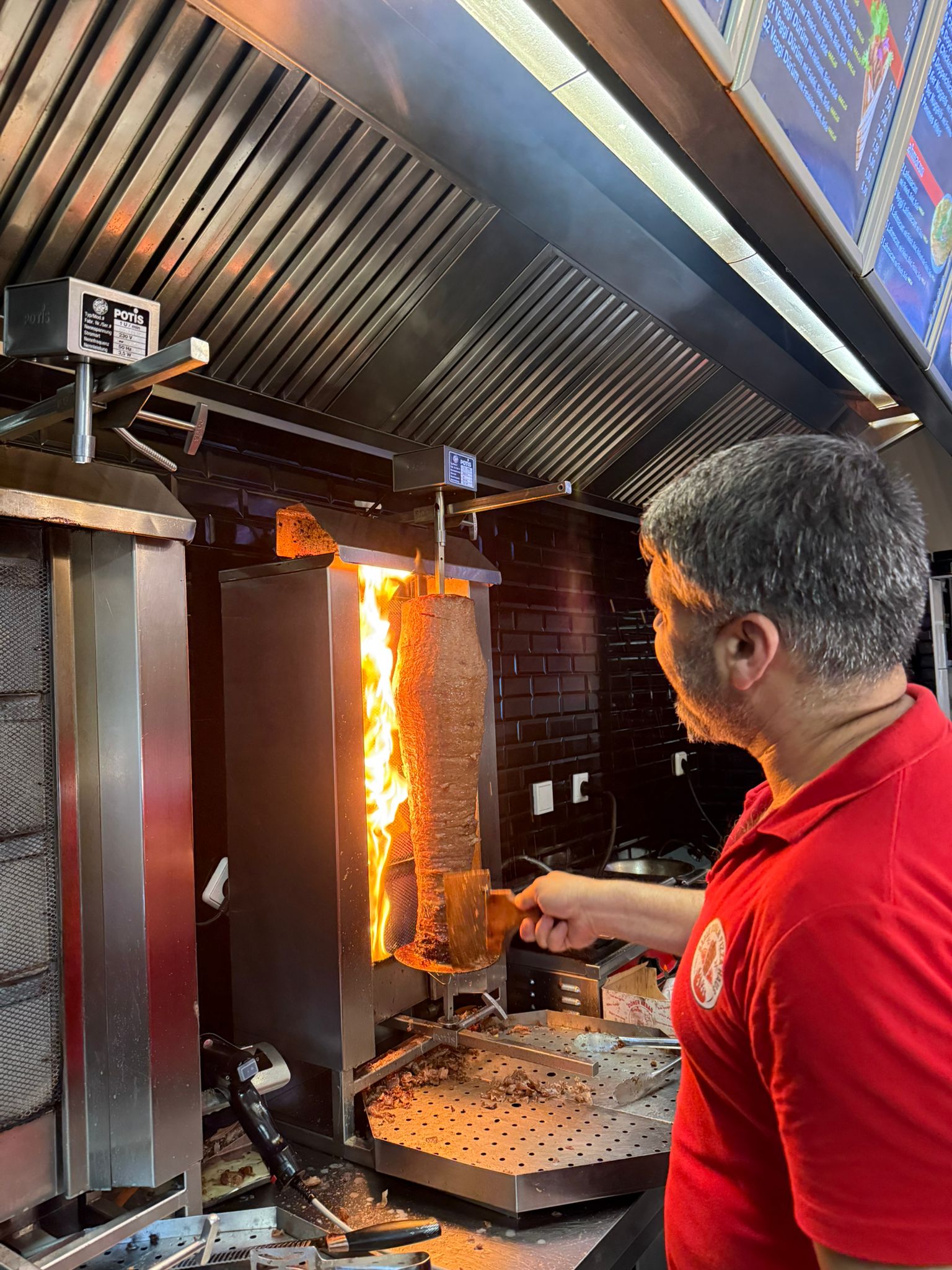 D&ouml;ner am Spie&szlig; bei Saale D&ouml;ner Pizza Haus
